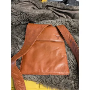 Vintage Canyon Outback Tote-Adobe Clay-Cowhide Leather thumbnail 3
