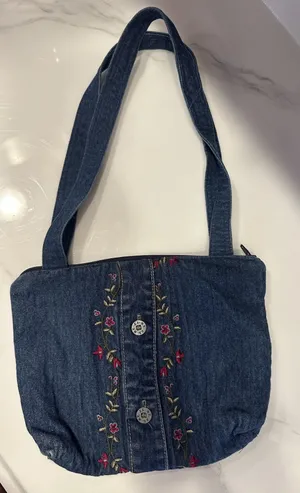 Vintage Handmade Blue Jean Purse Floral Embroidery Pocket Zip Close Boho Hipster thumbnail 1