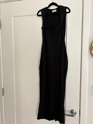 Oh Polly square neck, midi dress in black thumbnail 2