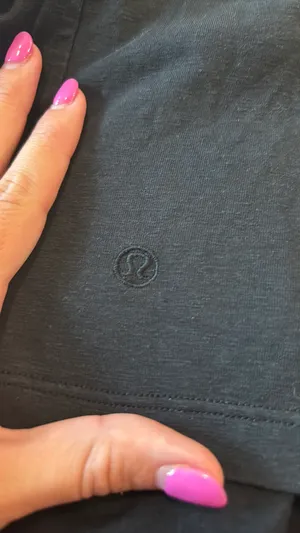 Lululemon Long Sleeve thumbnail 3