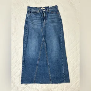 Levi's Blue Denim Skirt thumbnail 2