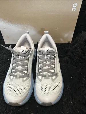 ON CLOUDSURFER trail glacier dust athletic training running lace up shoes sz8 thumbnail 2