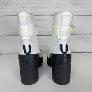 Converse All Star GR82‎ De Luxe Womens 6.5 White Boots Block Heel Cord Lock Goth thumbnail 5