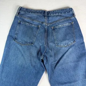 Old Navy Womens Medium Wash Straight Leg‎ 100% Cotton Jeans Size 6 Distressed thumbnail 8