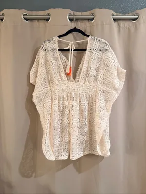 Xhilaration Cream Crochet Lace V-Neck Coverup thumbnail 2