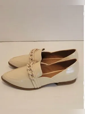 LC Lauren Conrad Cream Chain-Accent Loafers thumbnail 2