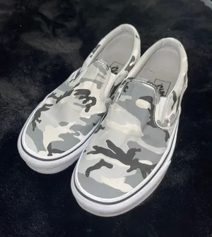 Vans Slip-on Shoes thumbnail 1