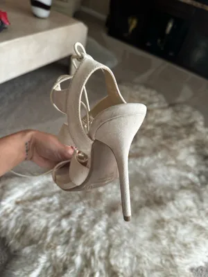 Heels Tan Size 7.5 thumbnail 2