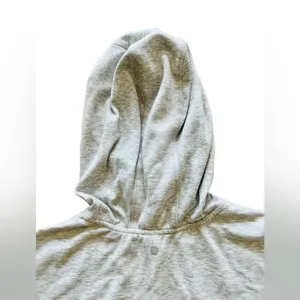 Yogalicious‎ Activewear Grey Hooded Fleece Pullover Top MEDIUM Sporty Workout thumbnail 9