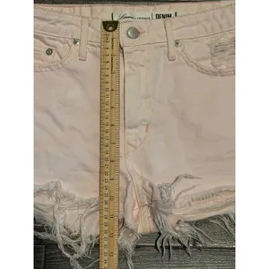 Lovers + Friends Jack High Rise‎ Distressed Denim Shorts Pink Amalfi Size 28 thumbnail 9