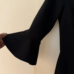 Donna Morgan Crew Neck Bell Sleeve Solid Crepe Black Cocktail Dress NWOT size 2 thumbnail 4