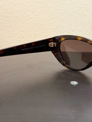 Christian Dior DiorGlow B1I Sunglasses thumbnail 4
