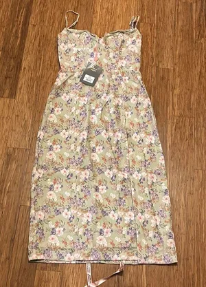House Of CB Charlotte Peony Print Midi Sundress size M thumbnail 5