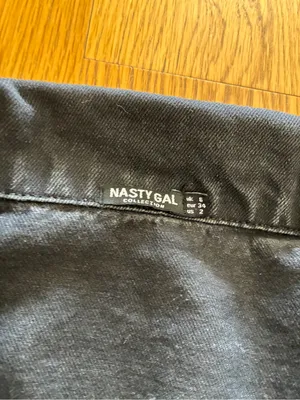 Nasty Gal Studded Sleeve Black Denim Jacket Womens Size 2 thumbnail 2