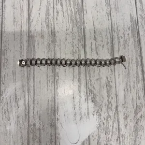 Sterling Silver Interlocking Chain Bracelet thumbnail 3