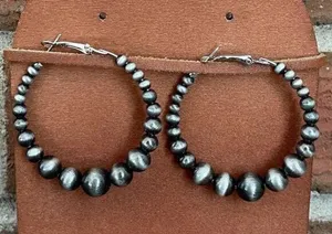 Navajo Style Pearl Graduated Hoop Earrings thumbnail 1
