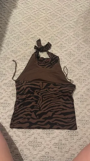 Old Navy Halter Top thumbnail 2