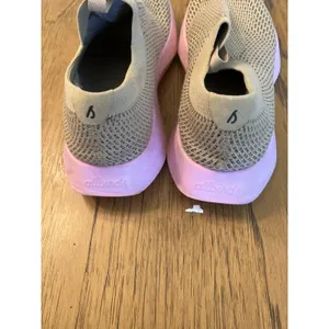 Allbirds Women’s Tree Dasher Sneakers Gray/Pink TD1W8 thumbnail 7