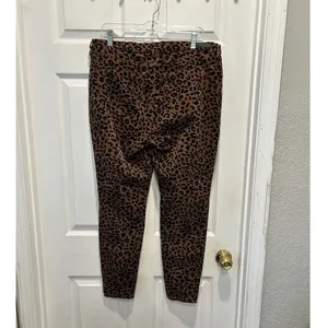 BLANKNYC The Bond Mid-Rise Skinny Corduroy Pants Leopard Print Womens 33 thumbnail 5