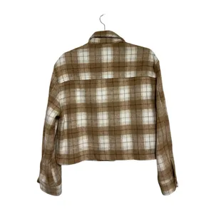 NEW Fall Plaid Cropped Button Down Shacket in Ivory/Tan Clay - Size M thumbnail 2
