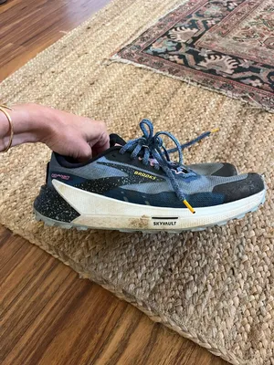 Brooks catamount 2 trail runners thumbnail 2