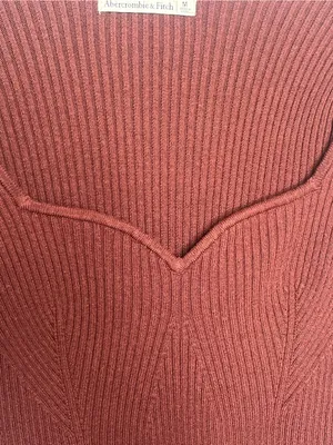 Abercrombie & Fitch Sz M Bodysuit Sweater Sweetheart Neckline Maroon thumbnail 5