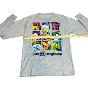 Walt Disney World Disney Resorts Adult Long Sleeve 2020 Graphic T-Shirt Medium thumbnail 7