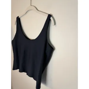 Spanx Soft & Smooth Shelf Bra Tank Top - Built-In Shelf Bra Black XL NWT thumbnail 9