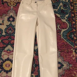 Aritzia melina pants thumbnail 3