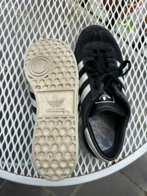 Adidas Women’s Shoes black and white thumbnail 3