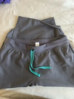 FIGS Scrub Pants thumbnail 1