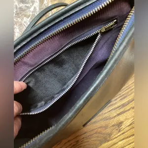 Diane Von Furstenberg Vintage Navy leather Purse thumbnail 7