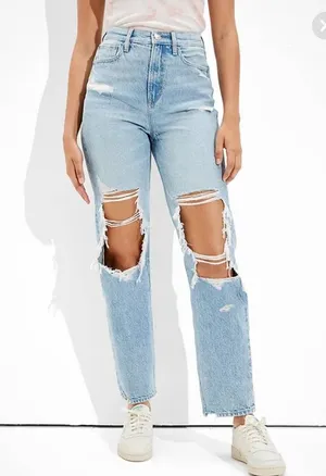 American Eagle Ripped Highest Rise 90s Boyfriend Jean 10 Short Women’s Blue 3648 thumbnail 1