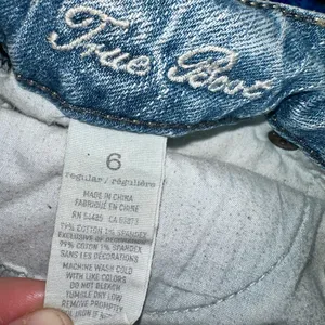 Y2K American Eagle Cut Off Jean Shorts! thumbnail 3