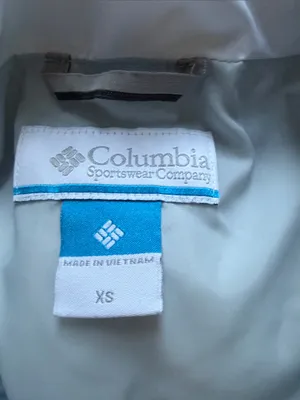 Columbia White Quilted Puffer Jacket thumbnail 3