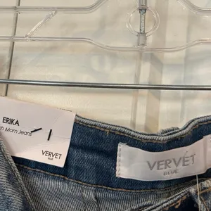 Vervet Stretch Mom Jeans Size 25‎ thumbnail 6