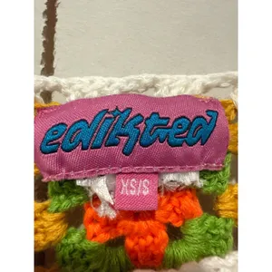 Edikted Granny Square Crochet Cropped Knit Sleeveless Top Boho Festival Colorful thumbnail 3
