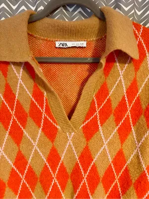Zara | Argyle Collared Cropped Sweater, Small thumbnail 3