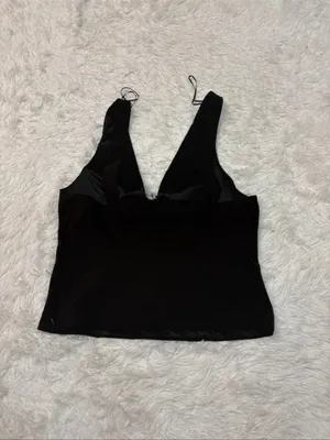 NWT Zara Black V-Neck Bow-Accent Tank Top thumbnail 2
