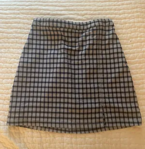 Hollister Plaid Skirt thumbnail 1
