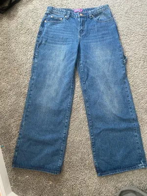 Edikted Jeans Low-Rise Raelynn Washed Large Women’s thumbnail 1