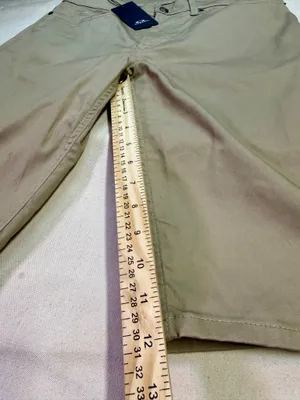 Oakley NWT Men’s Khaki Pocket Shorts  thumbnail 2