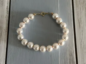 Beautiful Faux Pearl Beaded Bracelet 7.75” Long thumbnail 1