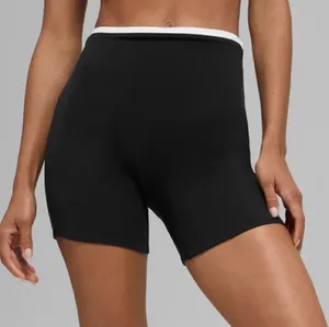 Alo Yoga 5" Airbrush Double Up Short Black/White Medium thumbnail 1