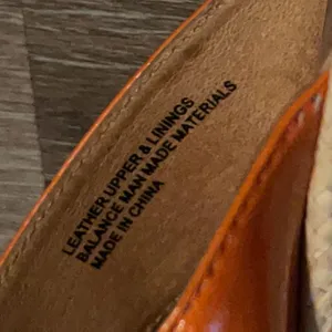 Born Leather Wedge Sandals Size 8 Medium Orange thumbnail 10