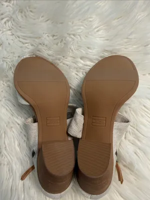 TOMS Cream Canvas Cross-Strap Block Heel Sandals size 9 BNWOT thumbnail 8
