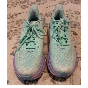HOKA Clifton 9 Women's Running Shoes Size 8.5 B Sunlit Ocean Lilac Mist Mint thumbnail 2