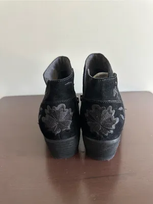 Seychelles Black Suede Embroidered Ankle Boots 8 thumbnail 4