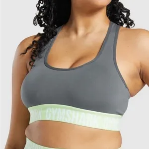 Gymshark Fit Seamless Bra Women’s Small thumbnail 1