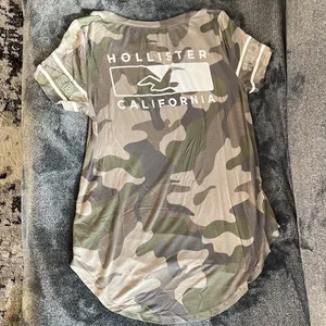 Hollister Camo Tshirt thumbnail 4